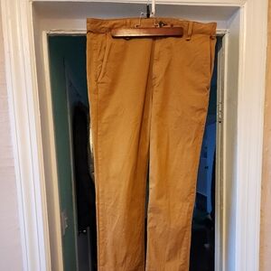 rag & bone New York men's brown rugged jeans.